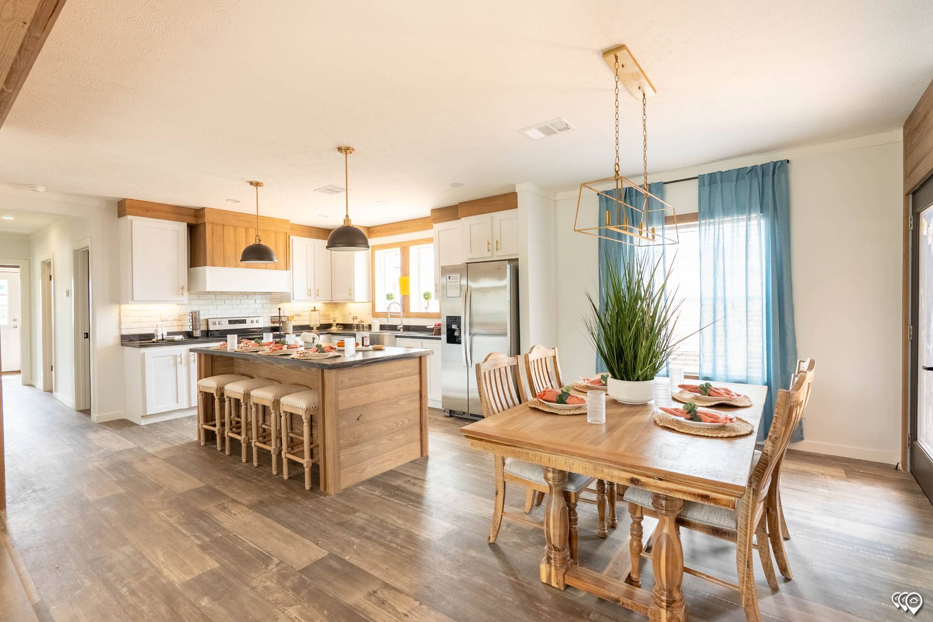 Creekside Series The White Oak CS-3221 from Spartan Homes of